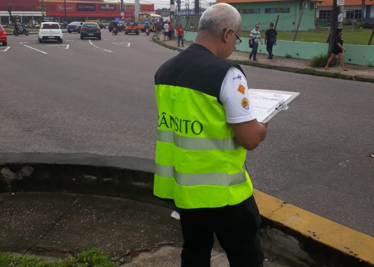 Informe Manaus Prefeitura faz pesquisa sobre tráfego na zona Leste