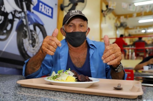 RESTAURANTE POPULAR CENTRO FOTO MIGUEL ALMEIDA 3 500x332 1 1