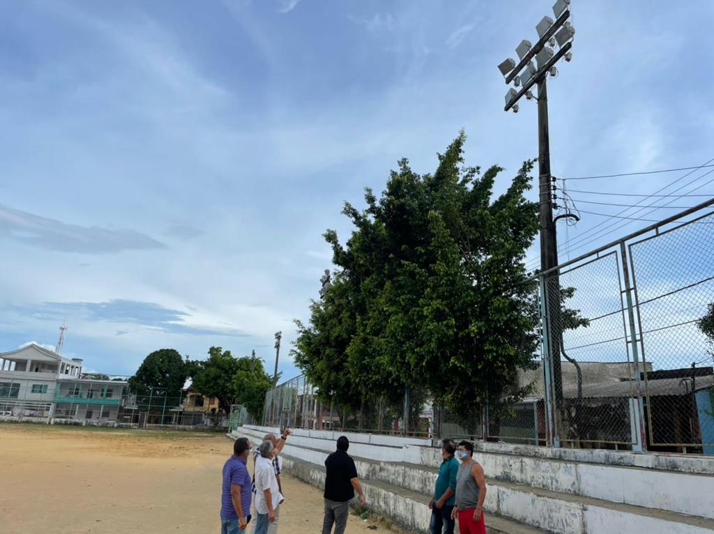 Caio AndrC3A9 Visita Campo