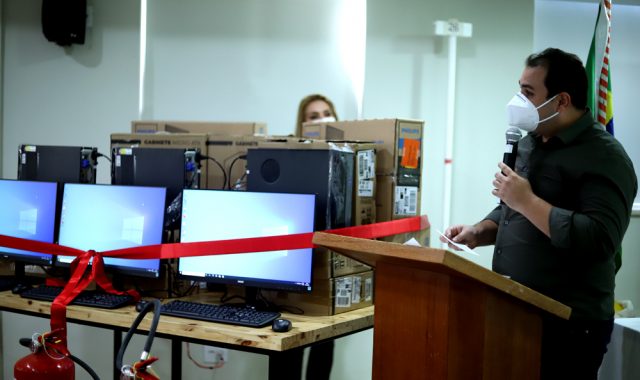 ROBERTO CIDADE PV EQUIPAMENTOS PARA A FCECON Foto Izabela Karoline Reboucas Aleam 640x380 1