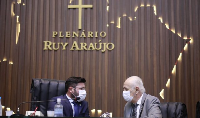 09 VacinacI aI o dos professores eI repercutida pelos deputados na Aleam 640x380 1