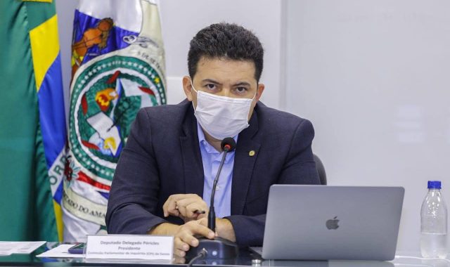 13 Dep. Delegado PeI ricles rechacI a tentativa de palco poliI tico em CPIs 1 640x380 1