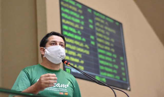 18 Dep. Wilker Barreto Em CessaI o de tempo de Wilker professores do interior do Amazonas explicam greve sanitaI ria e fazem apelo por aula online bem como imunizacI aI o 1 640x380 1