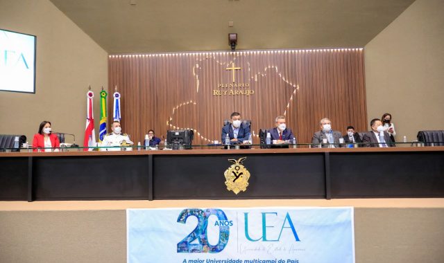 06 Dep. Dermilson Chagas destaca importaI ncia da UEA para o desenvolvimento do Amazonas e diz que instituicI aI o naI o pode sofrer influeI ncia poliI tica 640x380 1