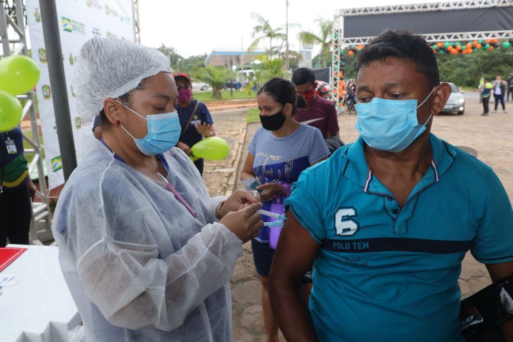 Primeiros Vacinados em Rio Preto da Eva 3 1024x682 1