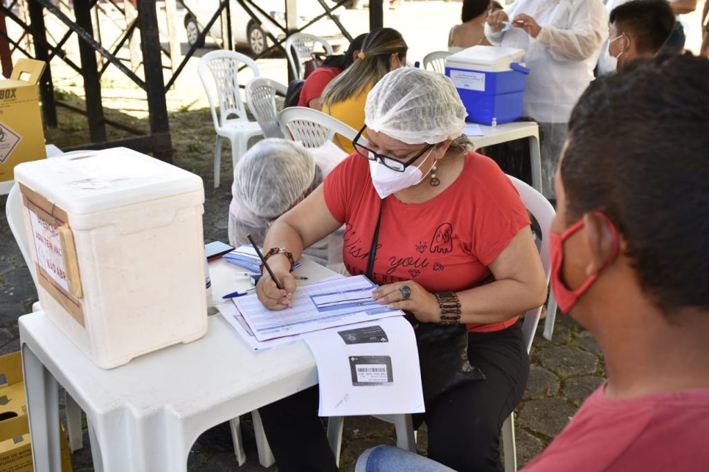 VACINA AMAZONAS FOTO ERLON RODRIGUES SECOM2 1024x682 1