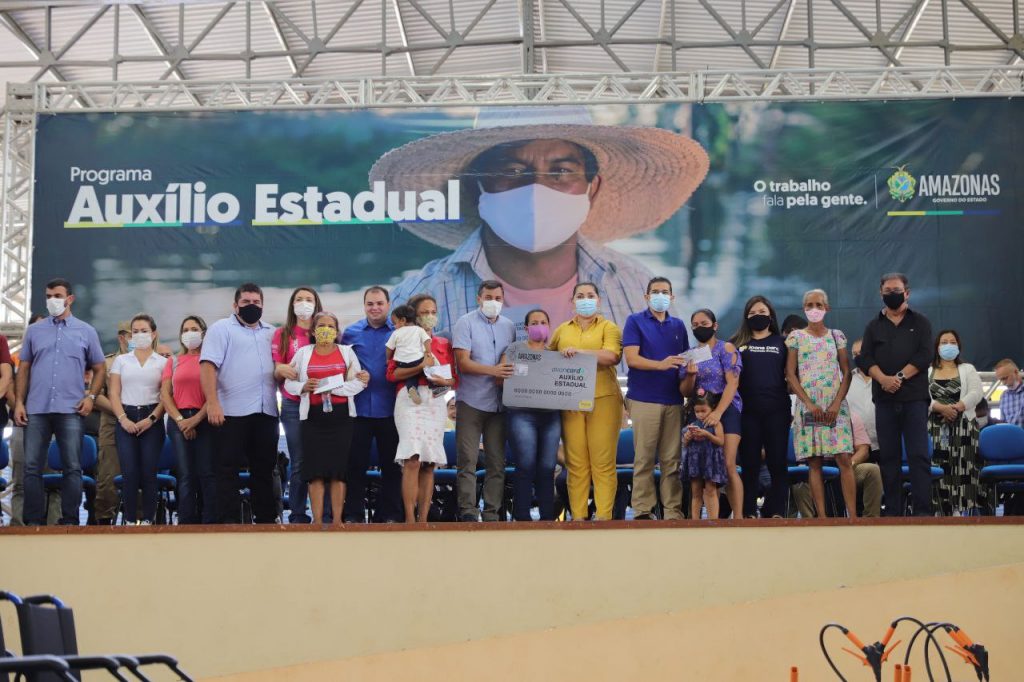Seas Moradores de Presidente Figueiredo destacam importancia do Auxilio Estadual permanente by Miguel Almeida 1024x682 1