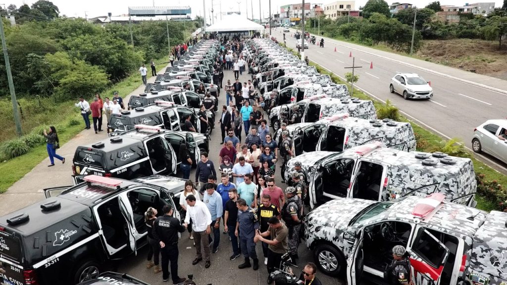 Informe Manaus - Governador Wilson Lima entrega mais 61 viaturas às  Polícias Civil e Militar para reforçar a segurança em Manaus