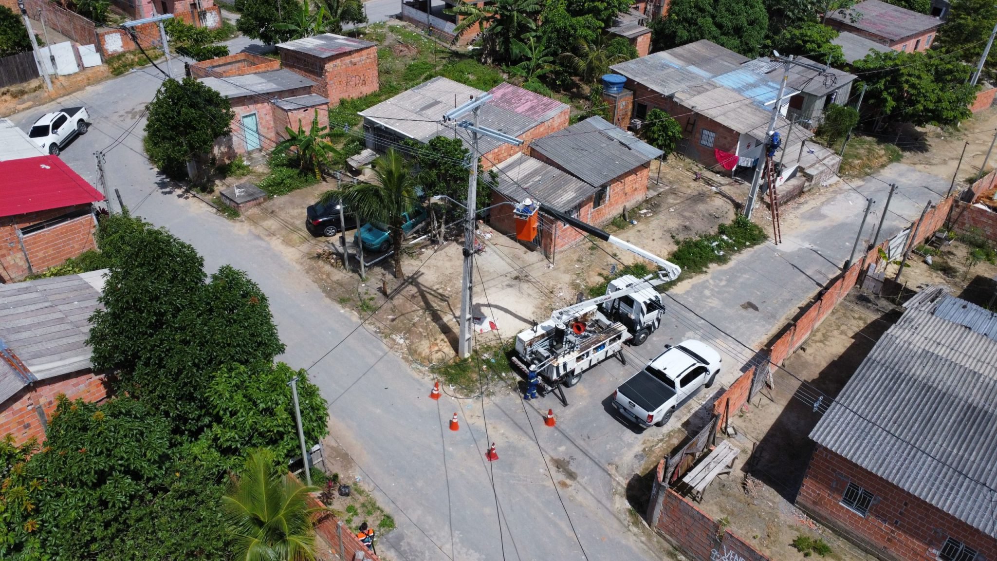 Comunidade Rei Davi e beneficiada pelo programa ‘Ilumina Manaus da prefeitura scaled 2048x1152 1