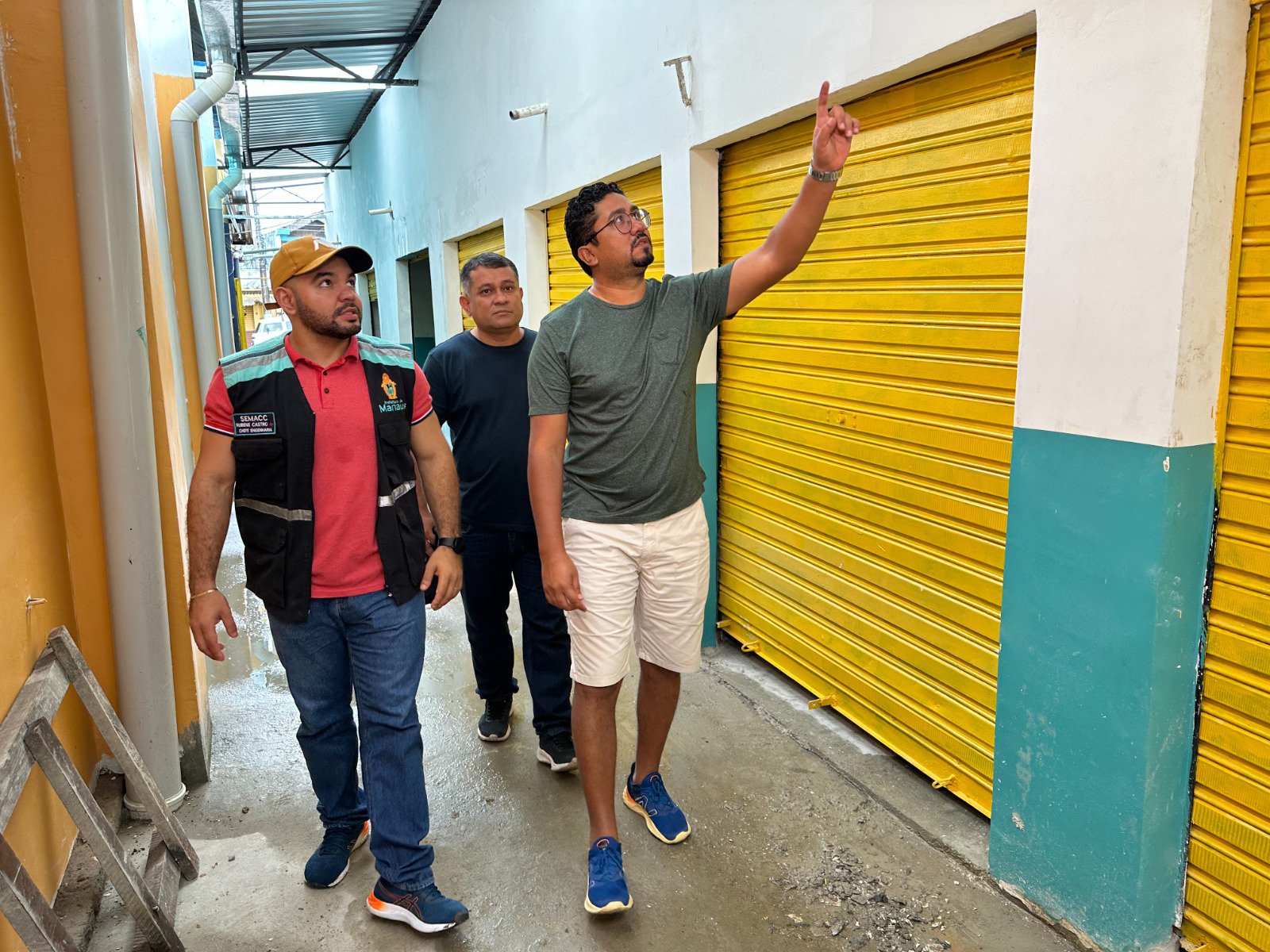 Prefeitura de Manaus aproveita fluxo menor de clientes e acelera obras na feira do Sao Francisco e no mercado Carneiro da Mota 3