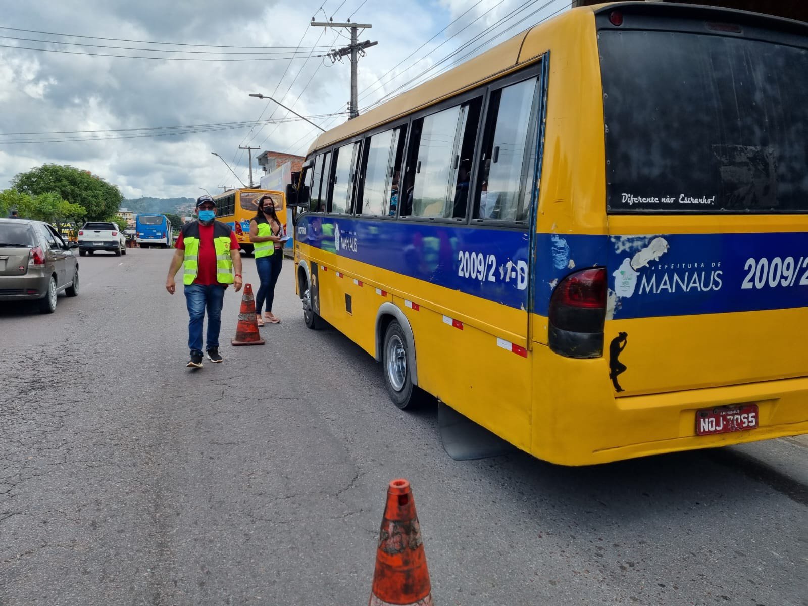 Prefeitura de Manaus faz mutirao de recadastro de Alternativos e Executivos esta semana 3