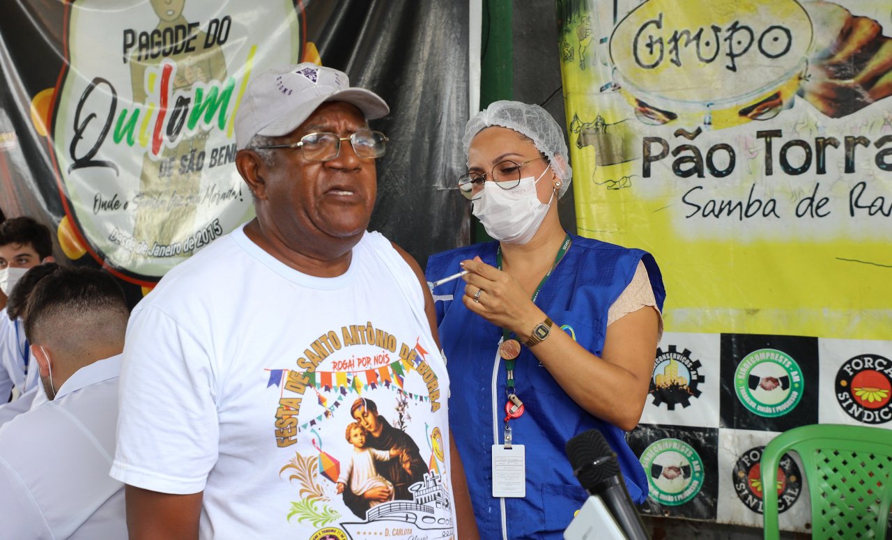 Prefeitura leva a vacina bivalente contra a Covid 19 ate o Quilombo do Barranco de Sao Benedito 2