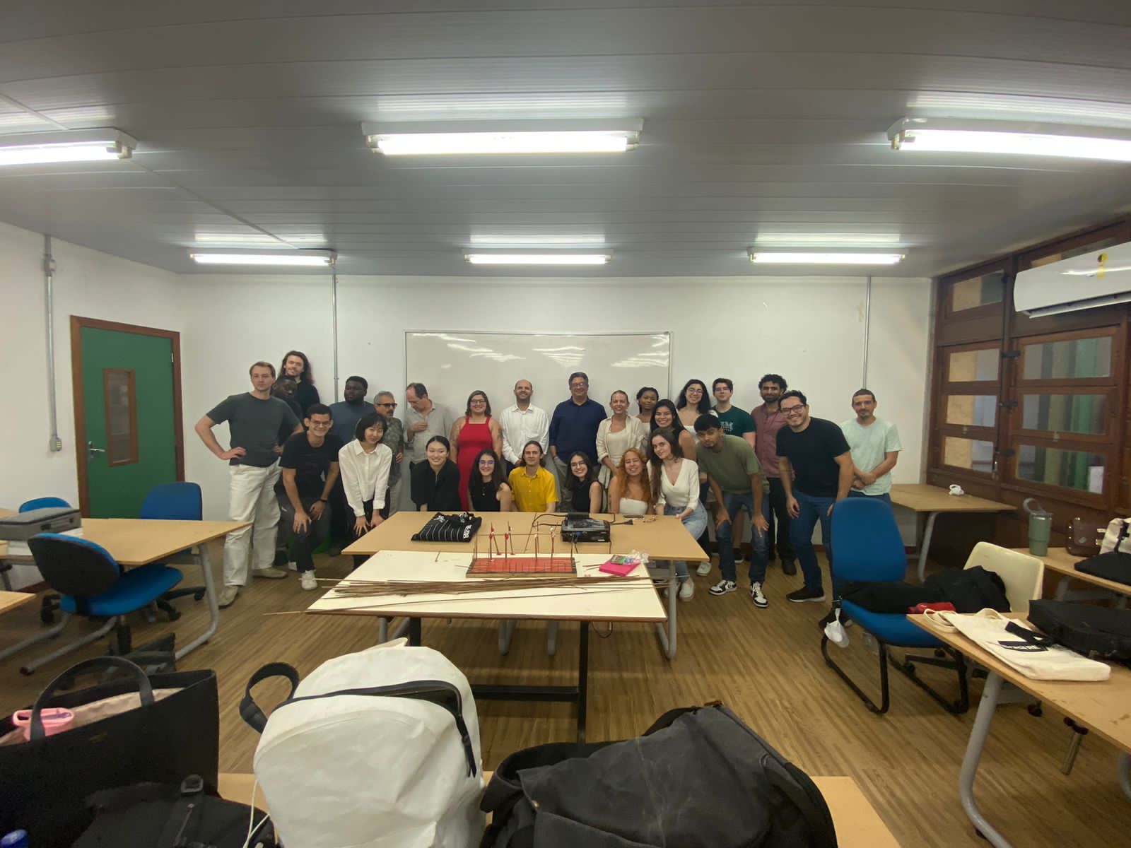 Projeto E28098Nosso Centro da Prefeitura de Manaus e destaque em encontro com universitarios do MIT dos Estados Unidos 1