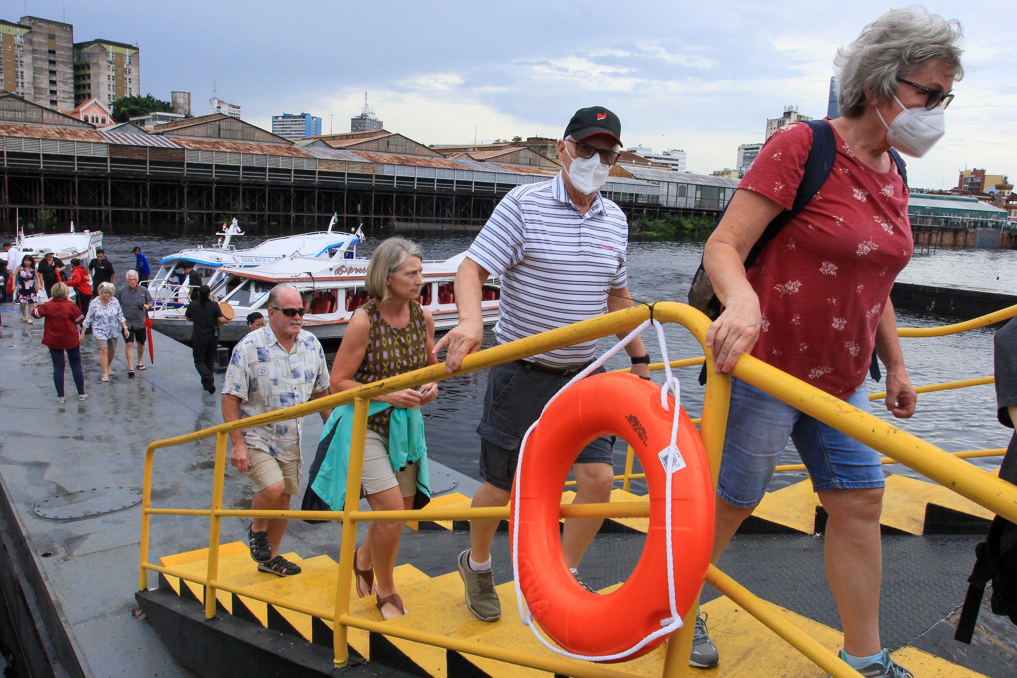 Temporada de Cruzeiros em Manaus recebe o sexto navio internacional com mais de mil turistas estrangeiros