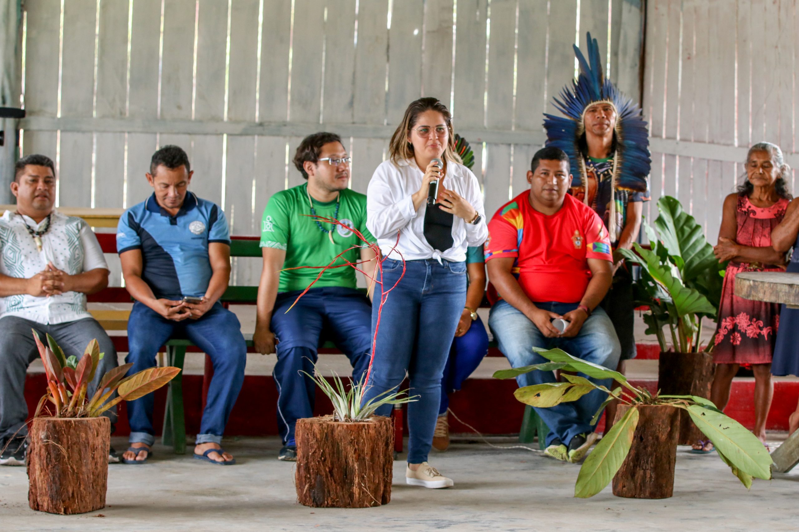 Escola indigena da Prefeitura de Manaus comemora mes dos Povos Originarios com E280982a Semana Bare 1 scaled 1