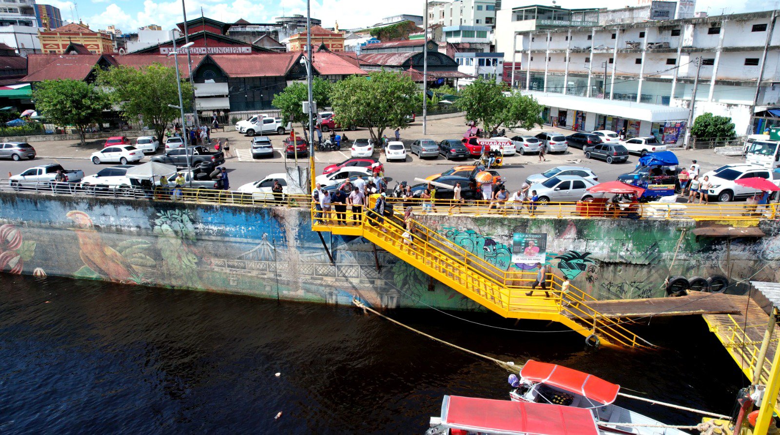 Prefeitura de Manaus anuncia reforma nas escadarias na orla da Manaus Moderna 1