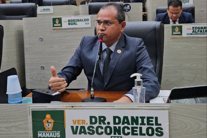 Vereador Dr. Daniel Vasconcelos 01