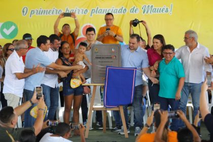 Em Maues governador Wilson Lima inaugura loteamento na estrada do Guaranatuba Foto Alex Pazuello Secom 2 1024x682 1