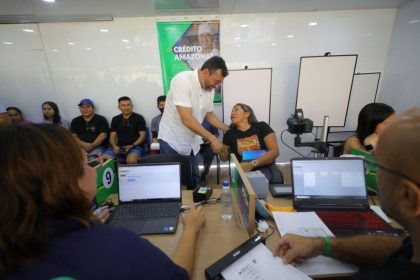 Wilson Lima inaugura unidade movel do PAC em Maues a segunda do Baixo Amazonas Foto Alex Pazuello Secom 4 1024x682 1