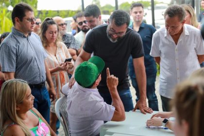 Em pouco mais de um ano governo Wilson Lima reassenta mais de 1 mil familias das comunidades da Sharp e Manaus 2000 Foto Diego Peres e Mauro Neto Secom 1 1024x683 1