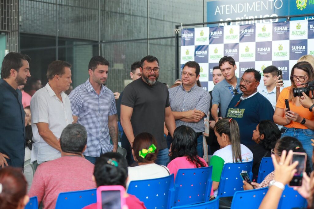 Em pouco mais de um ano governo Wilson Lima reassenta mais de 1 mil familias das comunidades da Sharp e Manaus 2000 Foto Diego Peres e Mauro Neto Secom 3 1024x682 1