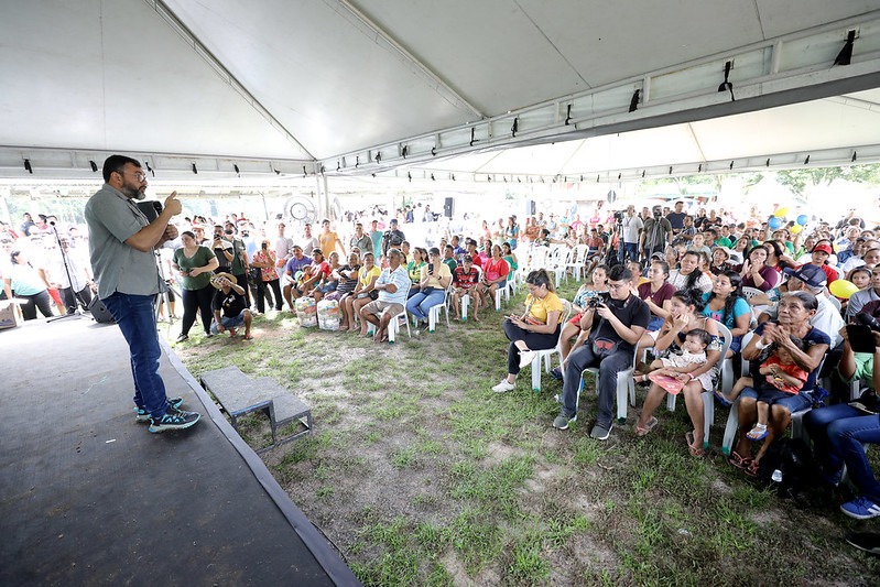 Wilson Lima inaugura mais tres ramais e contabiliza 30 quilometros de obras de pavimentacao em Manacapuru neste ano 2 FOTOS Diego Peres e Alex Pazuello Secom