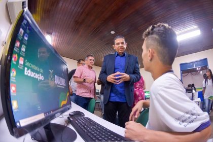 No Dia Internacional da Educacao deputado Joao Luiz reafirma compromisso com estudantes do Amazonas