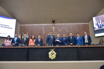 Assembleia Legislativa realiza Sessao Especial em homenagem a Escola Superior da Magistratura do Amazonas propositura do deputado Joao Luiz eZ9Gl4
