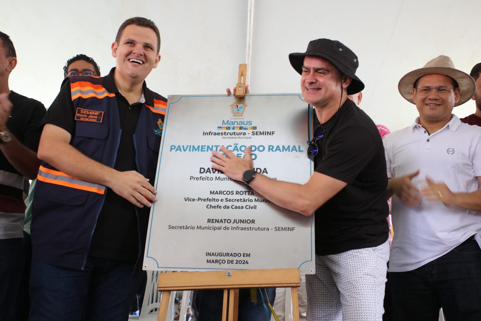 Inaugura Ramal do Leao 4 2LMNdK