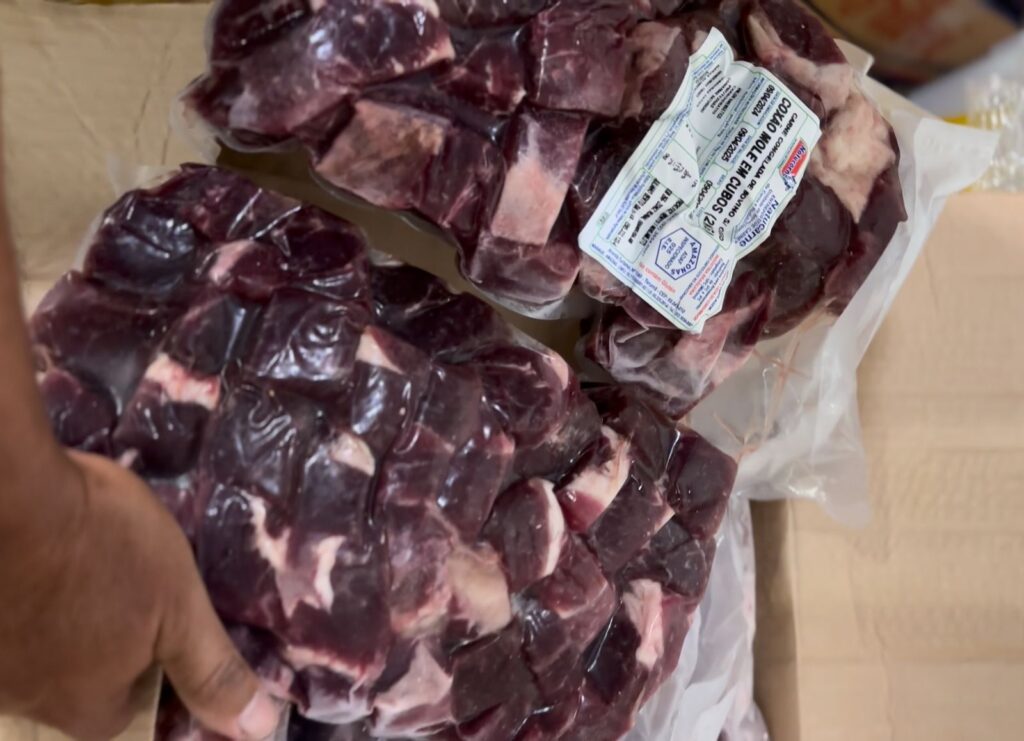 ADS Governo do Amazonas realiza entrega de 10 toneladas de carne bovina para escolas estaduais por meio do programa Preme Foto Divulgacao ADS 1 1 1024x741 LgrBsv