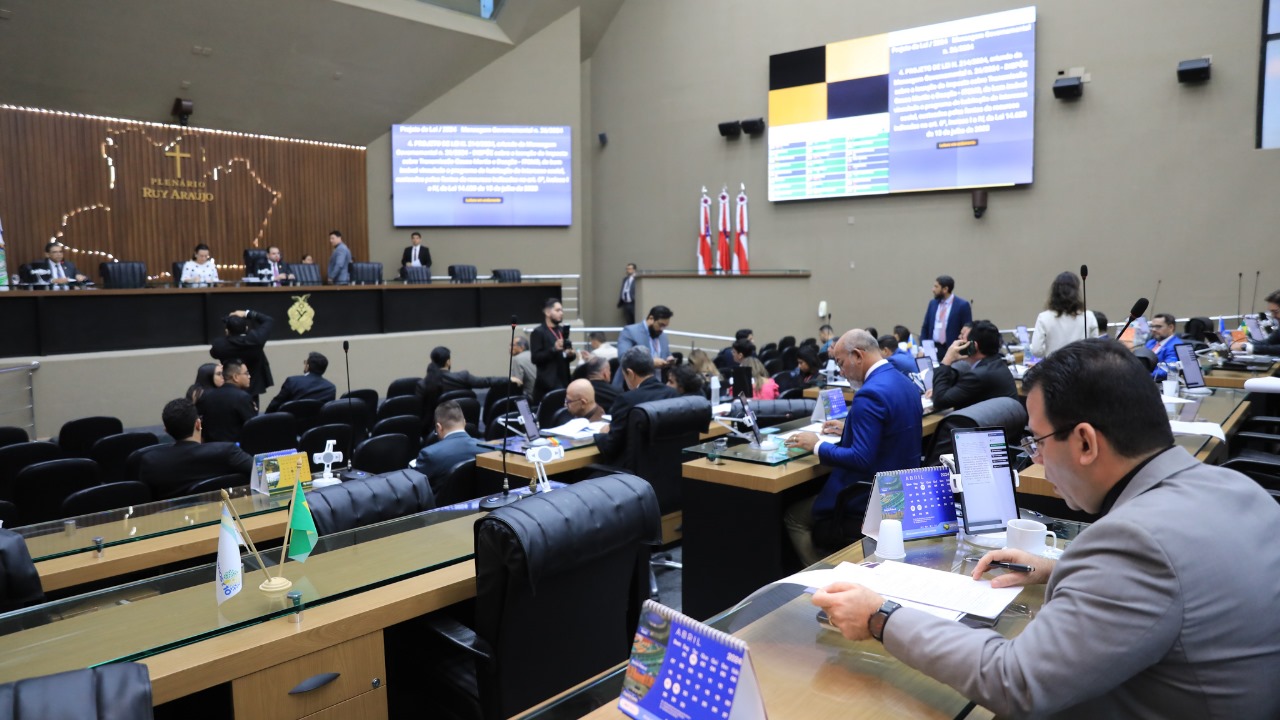 Aterro sanitario e saude publica foram os temas debatidos na Assembleia Legislativa do Amazonas nesta quarta feira dcJQji