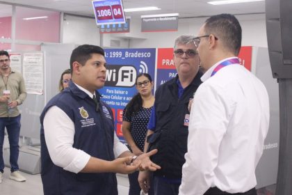 Dia Nacional da Educacao dos Surdos Deputado Mario Cesar Filho autua agencias bancarias por descumprimento da Lei de Interprete de Libras 1024x682 qnCynB