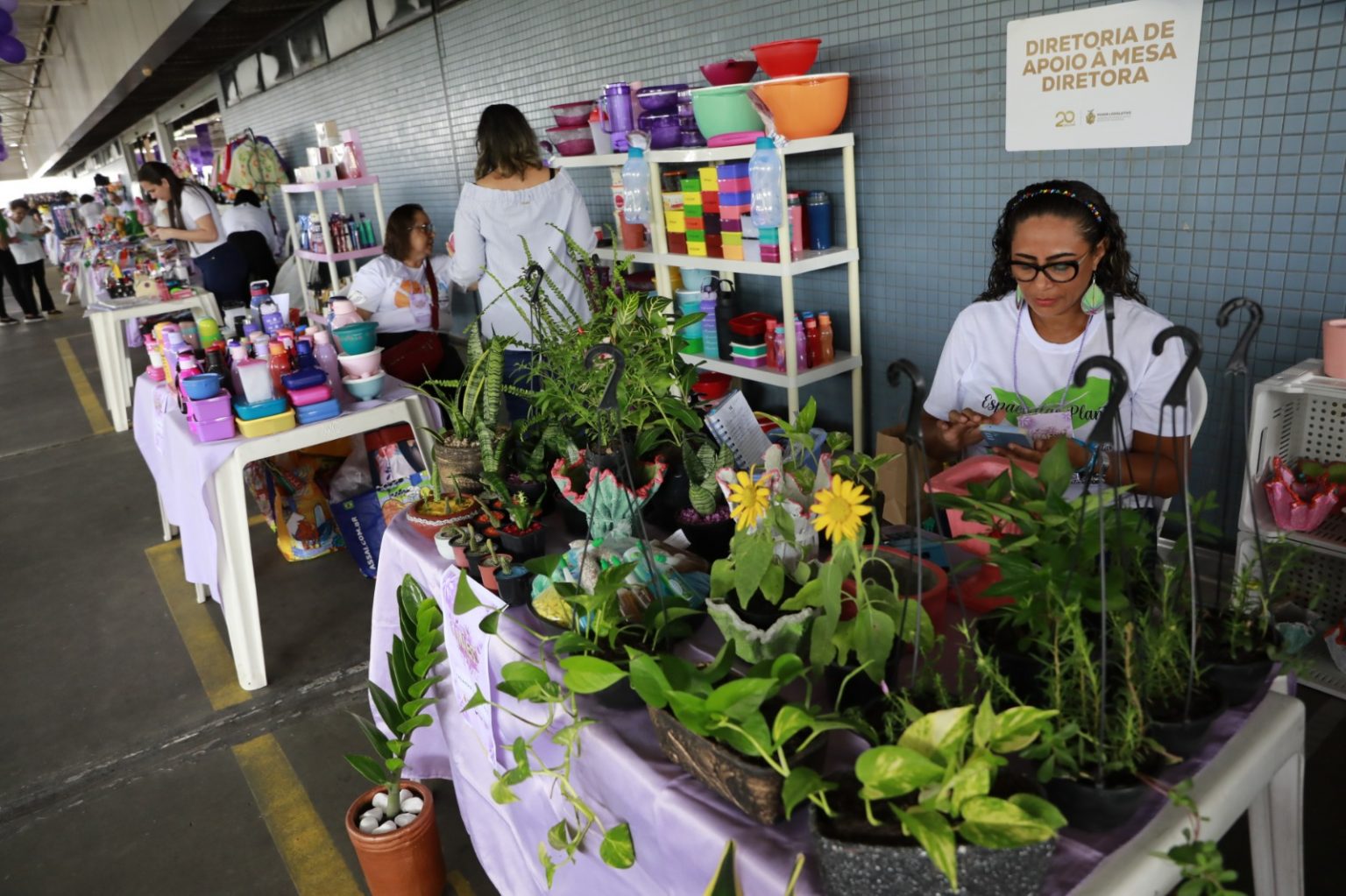 Opcao de compra de presentes e fortalecimento do empreendedorismo no E28098Bazar do Dia das Maes da Aleam Foto Danilo Mello KfhONU