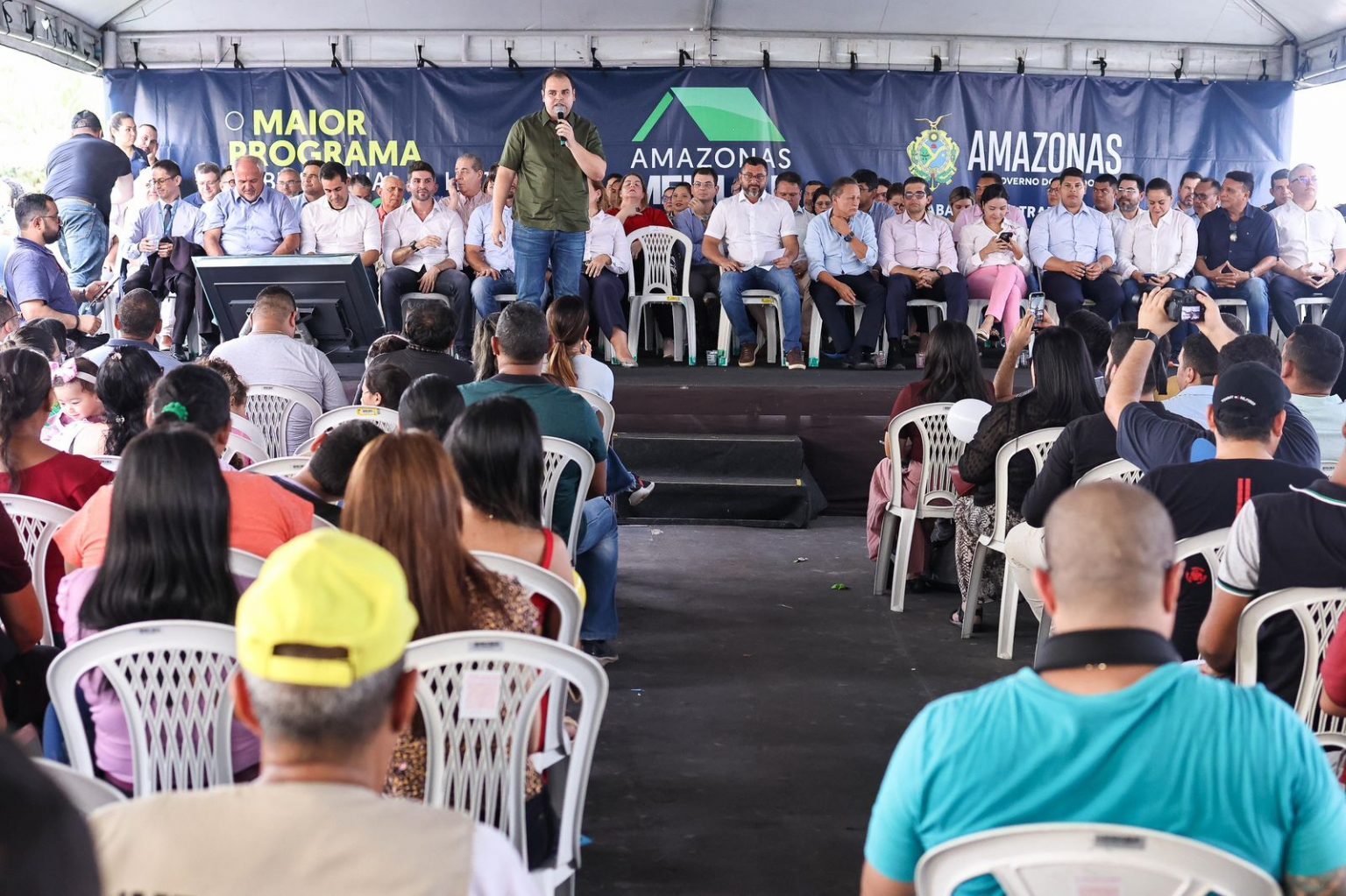 Roberto Cidade destaca participacao da Aleam na ampliacao da oferta de moradias durante entrega do Residencial Ozias Monteiro 2 Foto Rodrigo Brelaz BdypMQ