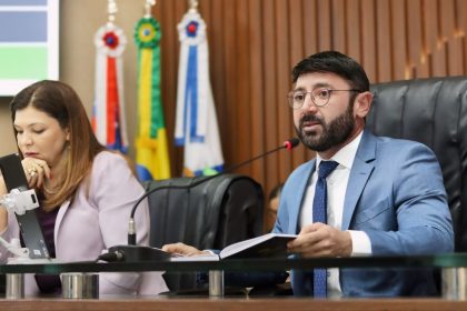 Apos solicitacao de Bessa Tefe recebera mutirao para emissao de nova Carteira de Identidade Nacional Foto Junior Araujo 1024x575 NWD8nQ