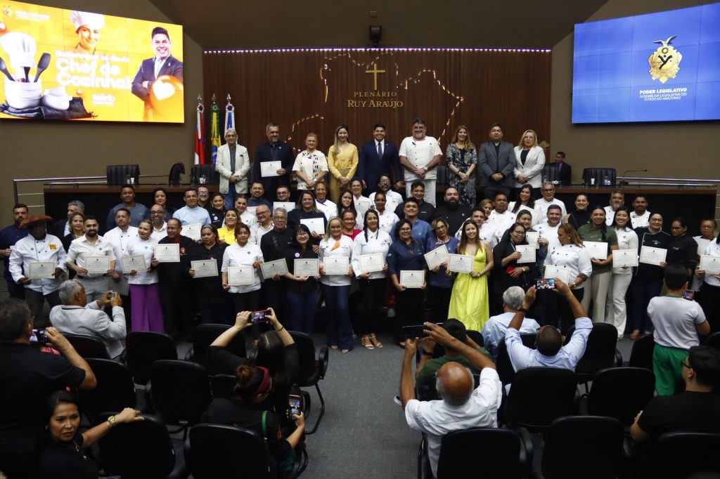 Deputado Mario Cesar Filho realiza Sessao Especial na Aleam em celebracao ao Dia do Chef 1024x682 n6XOjr