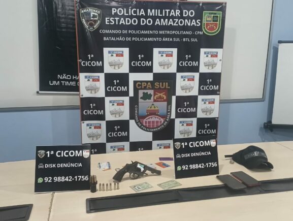 PMAM 1a CICOM PRENDE HOMEM COM ARMA DE FOGO NA ZONA SUL FOTO01 DIVULGACAO PMAM 577x435 CeAEiS