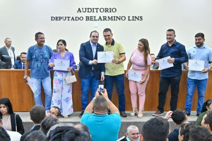 Roberto Cidade preside Sessao Especial alusiva ao Dia do Lider Comunitario e reune mil representantes da classe Foto Rodrigo Brelaz gPm7qX