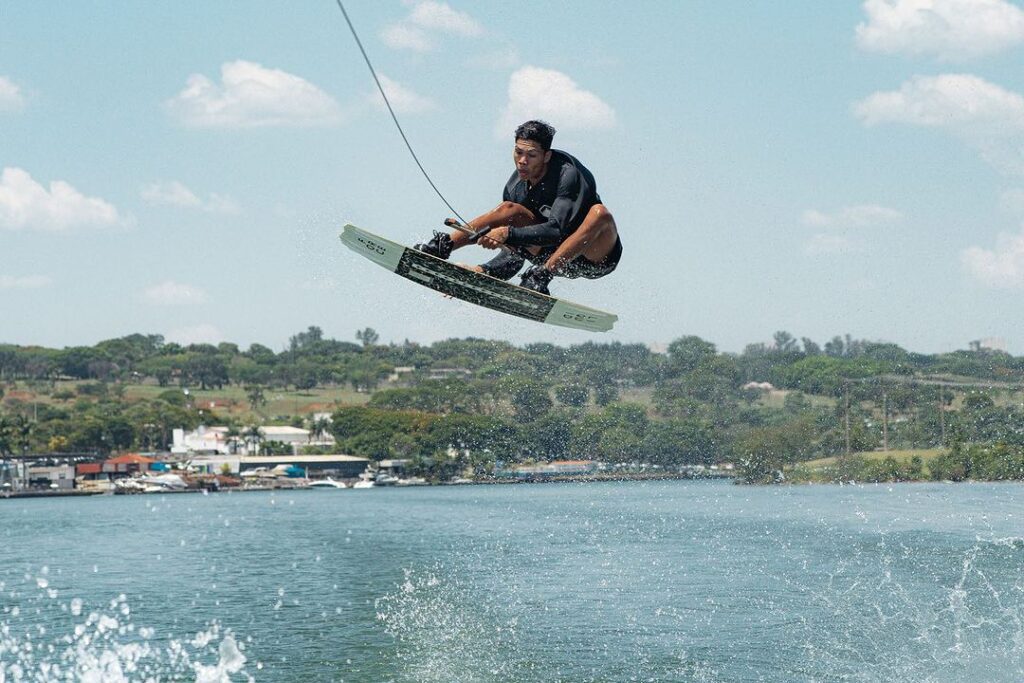 SEDEL Jair Paulino Atleta de Wakeboard 1 FOTO Divulgacao Sedel 1024x683 GcVBoa