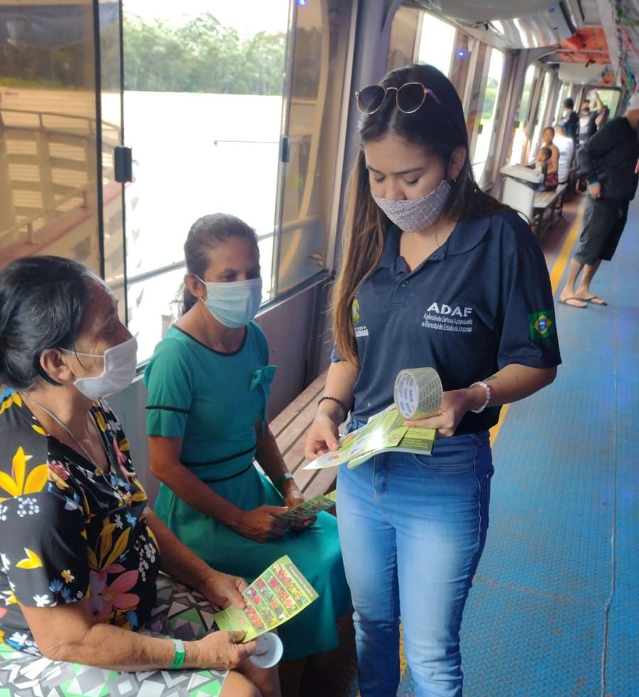 ADAF ORIENTA VISITANTES A NAO TRANSPORTAREM CACAU E CUPUACU DIVULGACAO ADAF 2