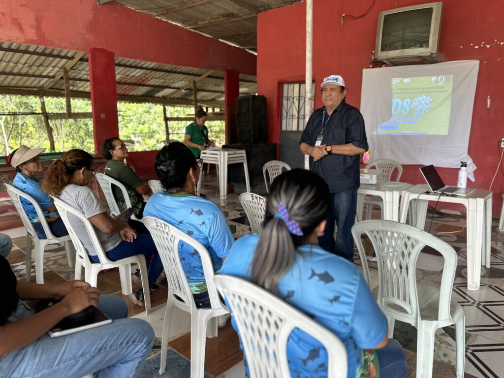 ADS ADS promove curso de apoio a comercializacao na piscicultura regional e boas praticas a piscicultores do ramal do 14 zona rural de Manaus Personagem tecnico da ADS An 1024x768 1