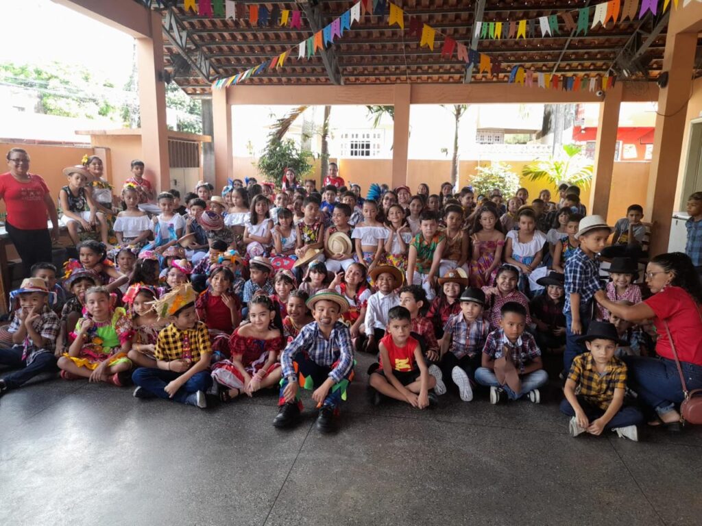 Educacao Dia D de Pratica Esportiva em Parintins Foto Arquivo Escolas 1 1024x768 1