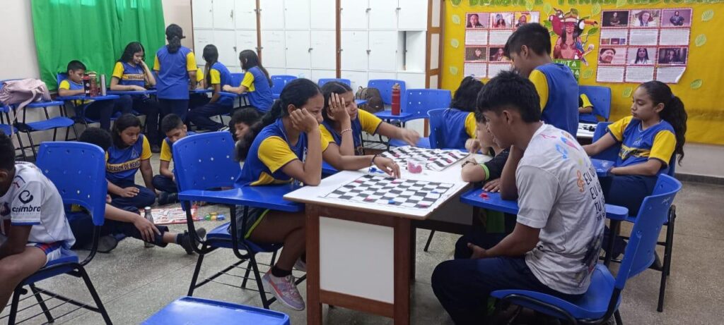 Educacao Dia D de Pratica Esportiva em Parintins Foto Arquivo Escolas 4 1024x461 1