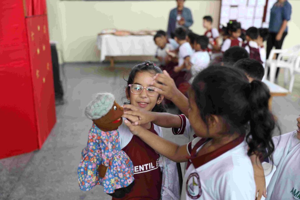 Educacao Sexta de Leitura EE Gentil Belem Parintins Foto Euzivaldo Queiroz Seduc 11 1024x683 1