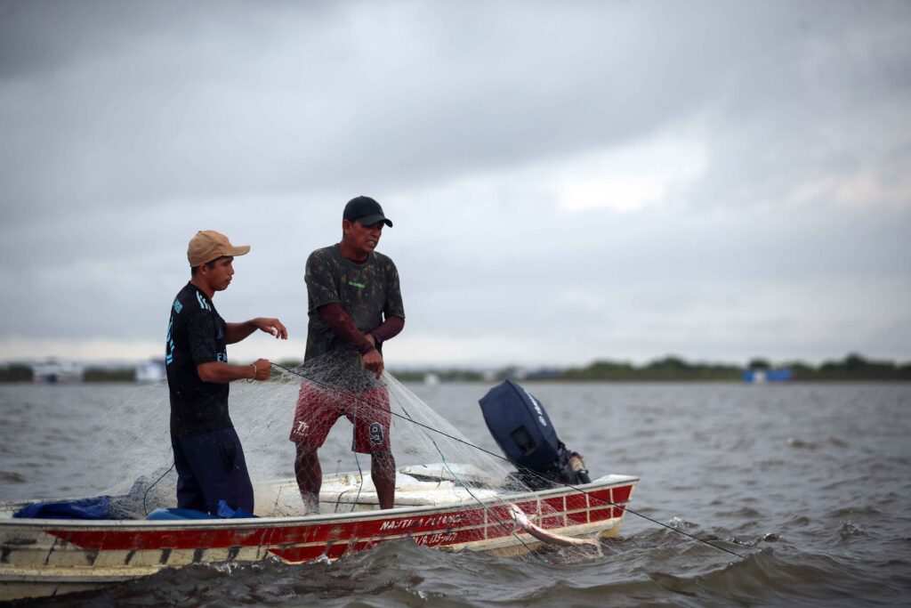 Fapeam recebe ate 28 de junho propostas de pesquisadores ao Programa Jovem Cientista na Pesca Artesanal Fotos Secom 1 1 1024x683 1