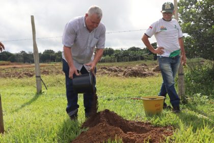 Idam orienta agricultores sobre uso de hidrogel na estiagem Foto Marfram Vieira 1024x683 1