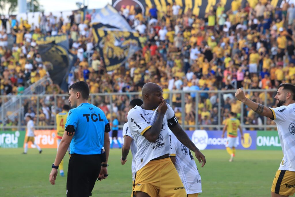 SEDEL Sassa Comemora Gol do Amazonas no Estadio Carlos Zamith FOTO Julcemar Alves Sedel 1024x682 1