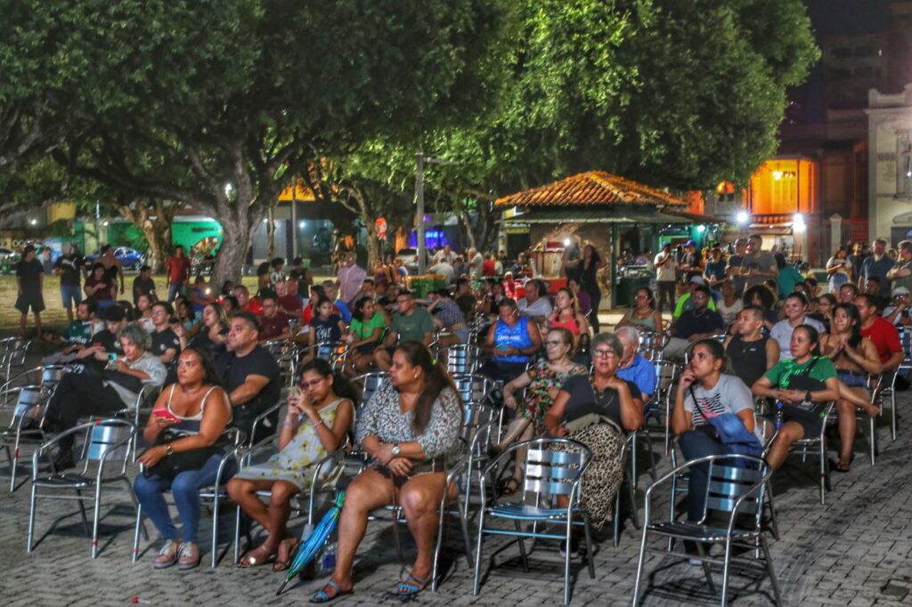 cultura trasnmissao festa visitantes roberto carlos 02 1024x682 1