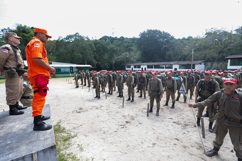 CBMAM COMANDANTE GERAL CORONEL ALEXANDRE FREITAS FOTO SECOM