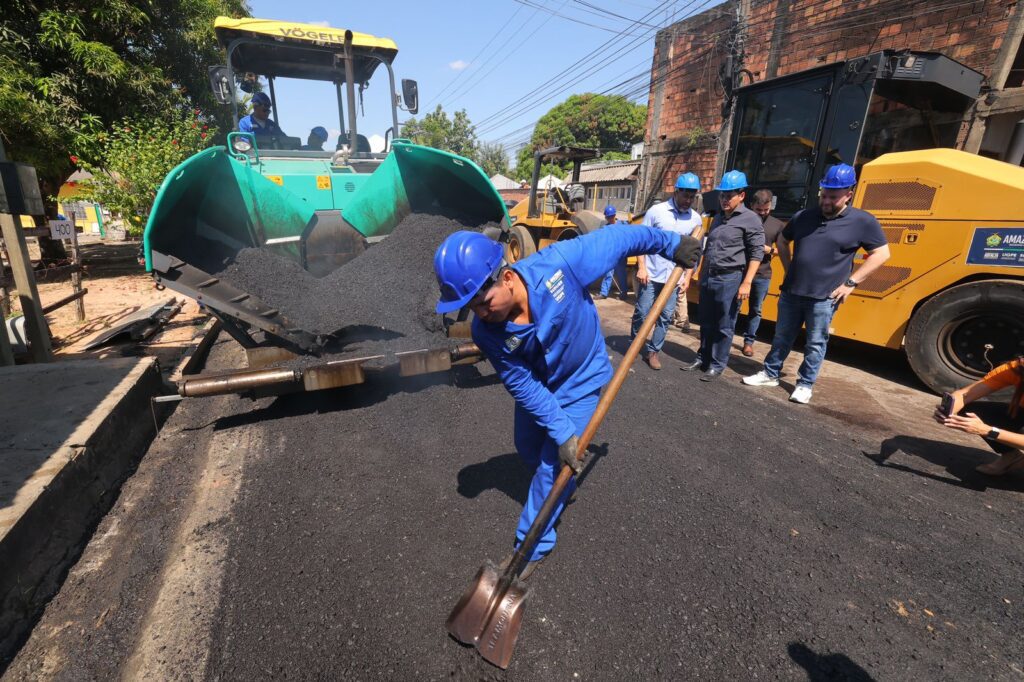 Governador Wilson Lima inicia nova etapa do Programa Asfalta Amazonas 3 Foto Diego Peres Secom 1 1024x682 1